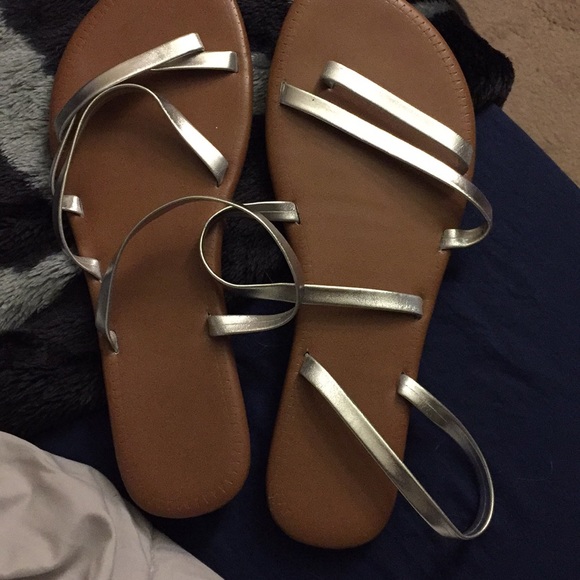 Time and Tru Shoes - Multiple strap silver sandals